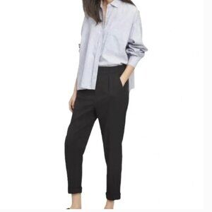 Vince Women's V3708-21282 Black Pull On Pleated Crop Pants‎ Size Medium NWOT